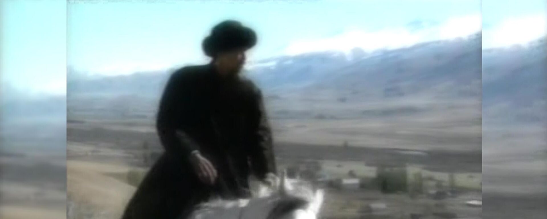 Мураска Кызыл кыргыз тарыхы калган. Белек Солтоноев тууралуу даректүү тасма - Sputnik Кыргызстан, 1920, 31.08.2025