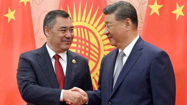 Садыр Жапаров провел переговоры с Си Цзиньпином - Sputnik Кыргызстан