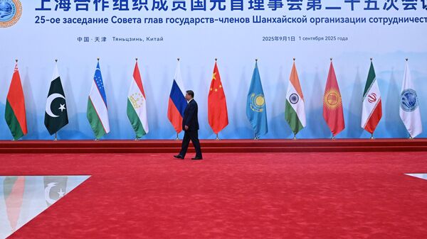 Председатель Китайской Народной Республики (КНР) Си Цзиньпин - Sputnik Кыргызстан