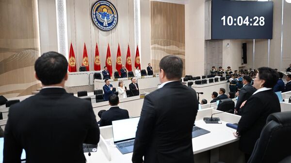 Жогорку Кеңештин депутаттары. Архив - Sputnik Кыргызстан