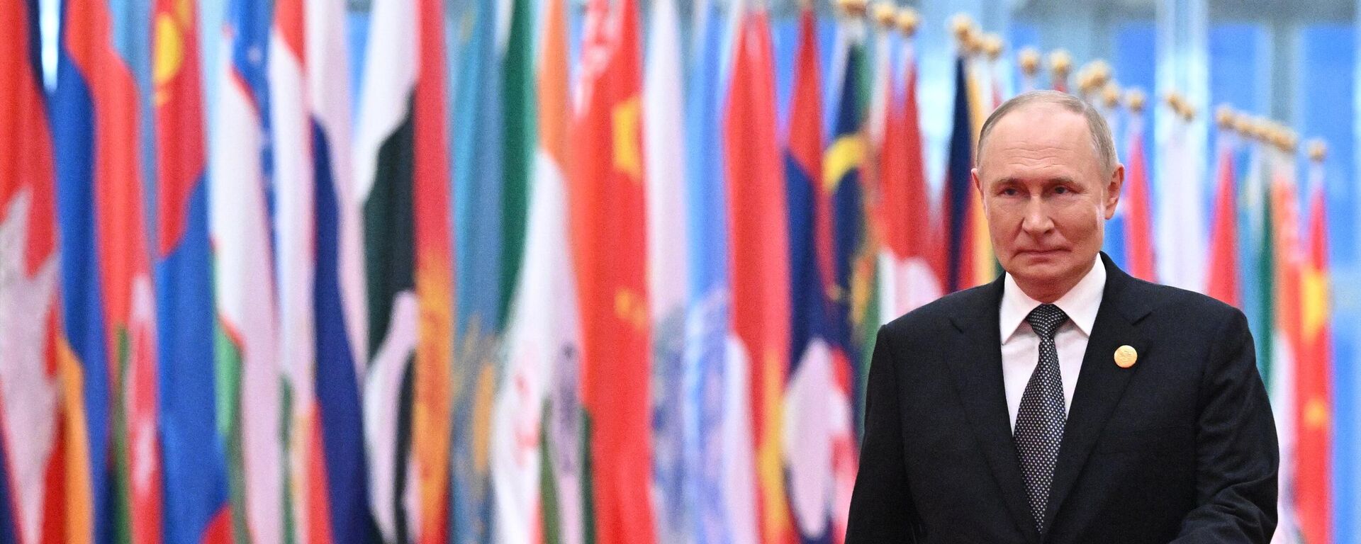 РФ лидери Владимир Путин ШКУ саммитинде - Sputnik Кыргызстан, 1920, 09.09.2025