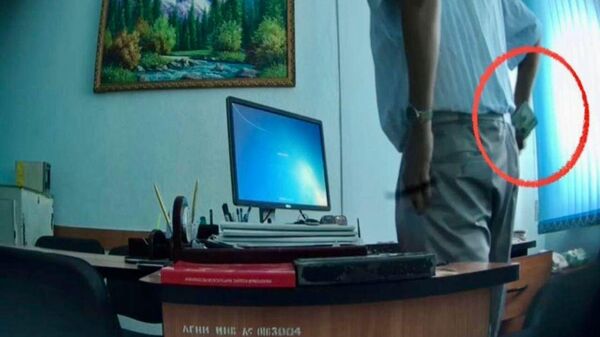 Задержан начальник УГНС по Ленинскому району Бишкека - Sputnik Кыргызстан