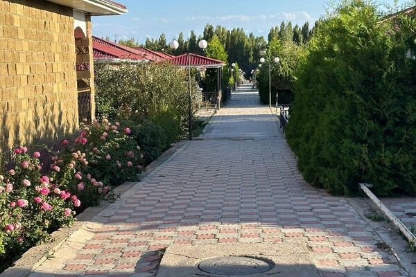 Площадь участка — 4,5 гектара - Sputnik Кыргызстан