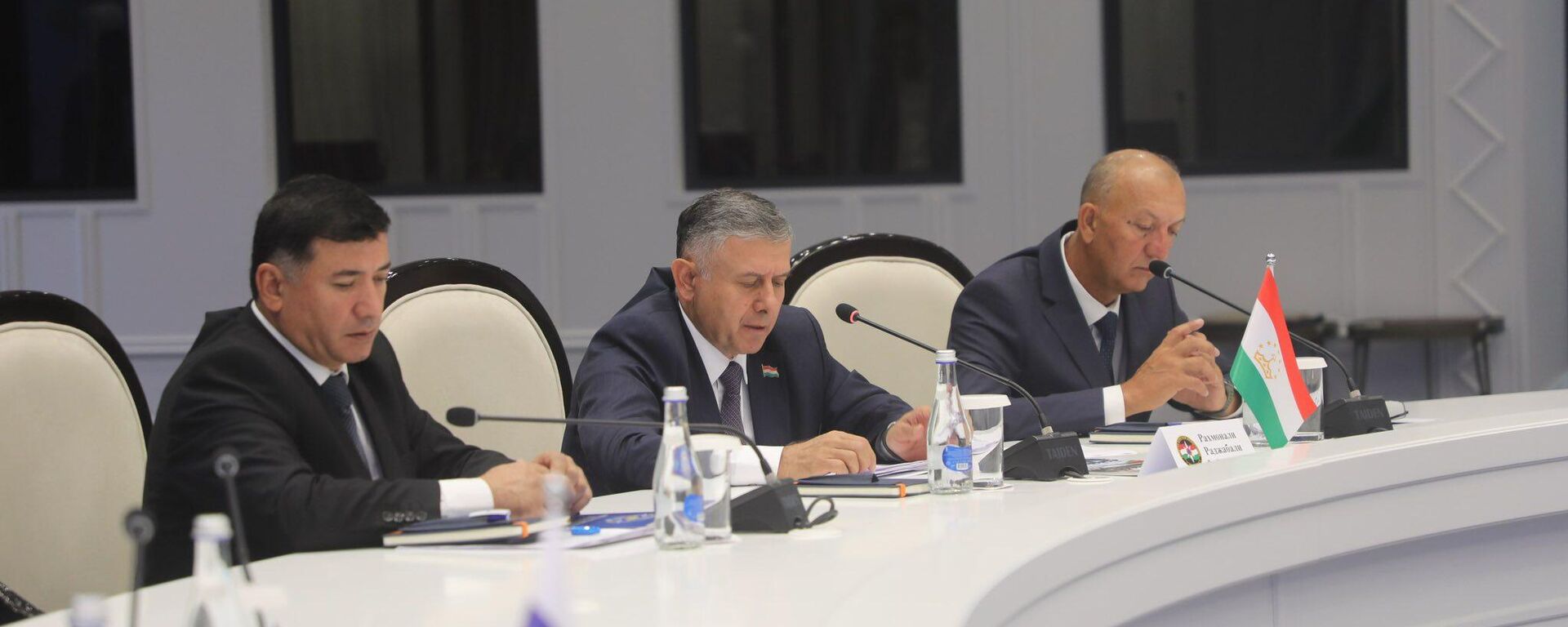 Чолпон-Атада ЖККУнун өзгөчө кырдаалдар министрлеринин жыйыны өтүп жатат - Sputnik Кыргызстан, 1920, 04.09.2025