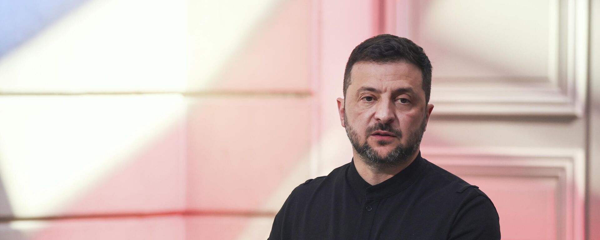 Владимир Зеленский - Sputnik Кыргызстан, 1920, 08.09.2025