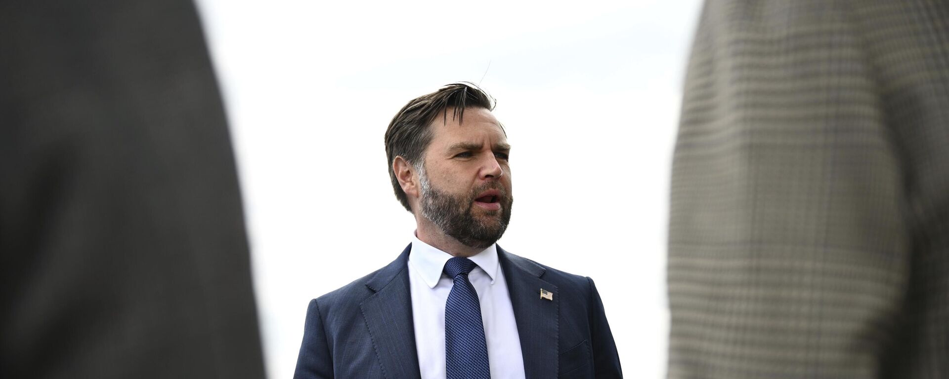 Вице-президент США Джей Ди Вэнс - Sputnik Кыргызстан, 1920, 10.09.2025