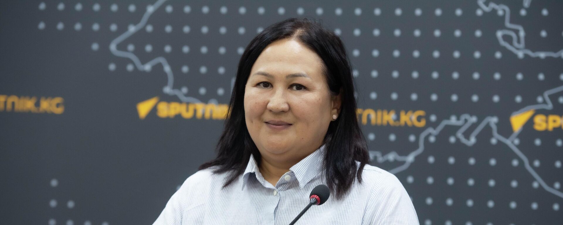 Улуттук банктын эксперттик бөлүмүнүн башкы экономисти Күмүшай Артыкова - Sputnik Кыргызстан, 1920, 11.09.2025