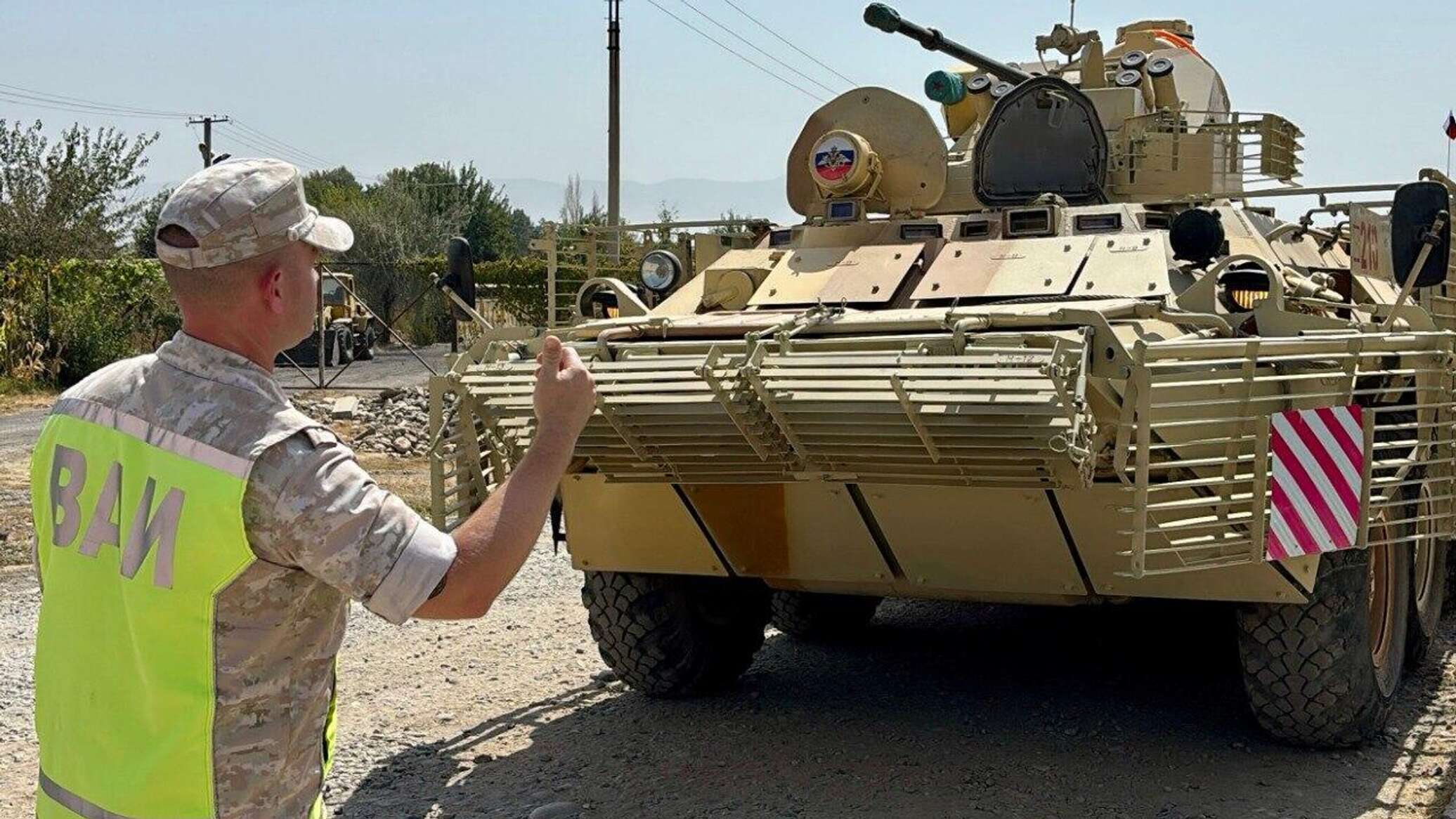 Күйеуінің көзінше әйелін сиқы (видео)