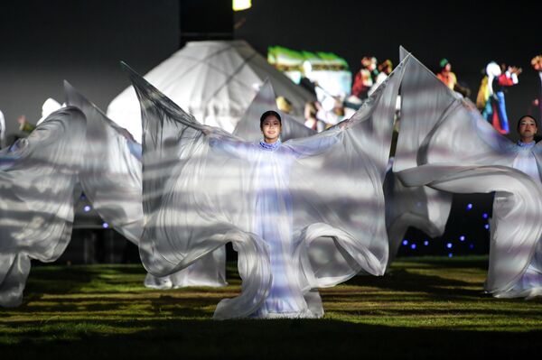 XIX кылымдагы көрүнүктүү мамлекеттик жана саясий ишмер Алымбек датканын 225 жылдыгына арналган иш-чара - Sputnik Кыргызстан