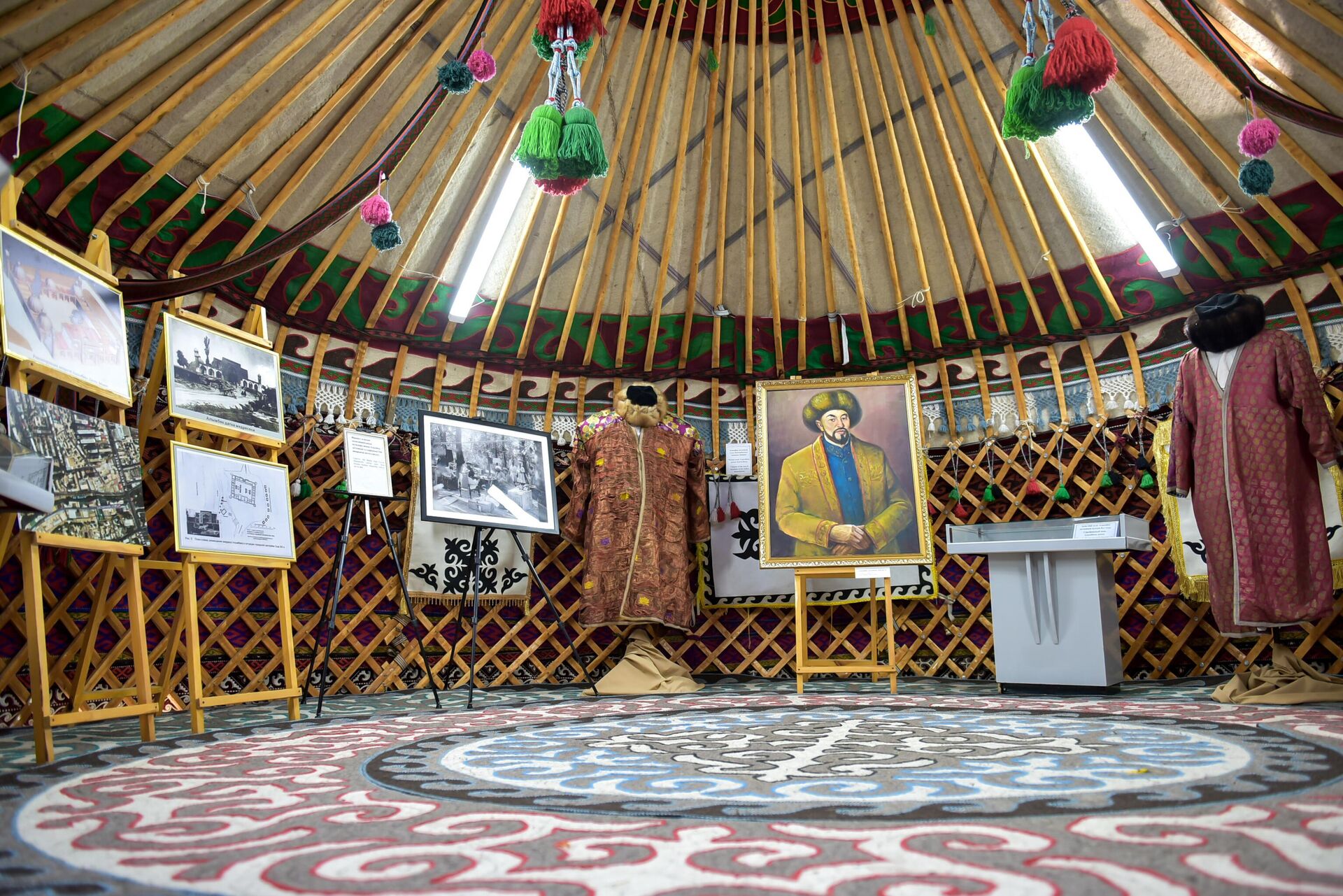 Мероприятия к 225-летию Алымбека Датки в селе Гулча - Sputnik Кыргызстан, 1920, 13.09.2025