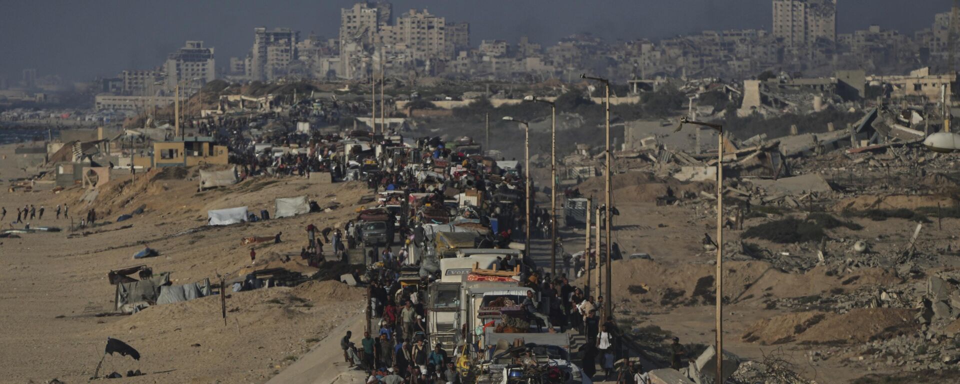 Түндүк Газадан качкан качкындар - Sputnik Кыргызстан, 1920, 15.09.2025