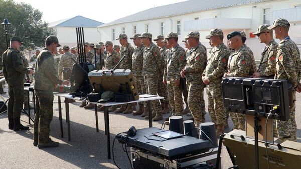 Оперативный сбор в Балыкчи перед учениями ОДКБ - Sputnik Кыргызстан