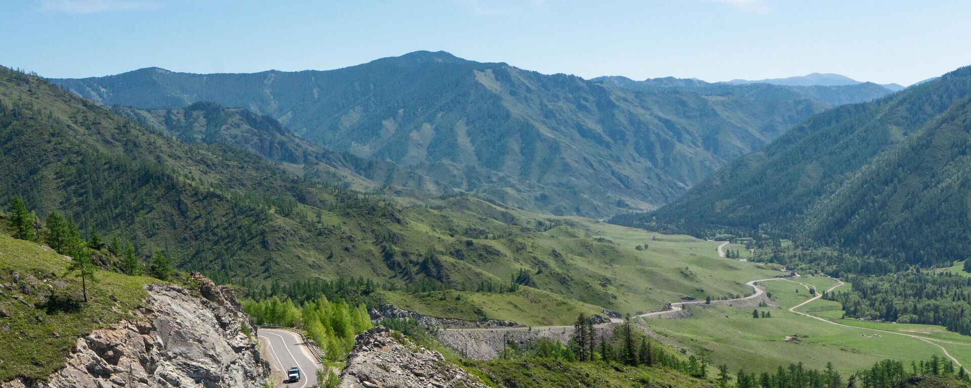 Алтай Республикасындагы Чике-Таман ашуусунан көрүнүш. Архив - Sputnik Кыргызстан, 1920, 17.09.2025