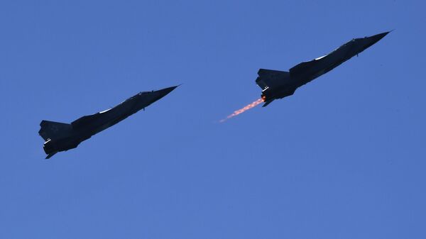 Российские истребители МиГ-31. Архивное фото - Sputnik Кыргызстан