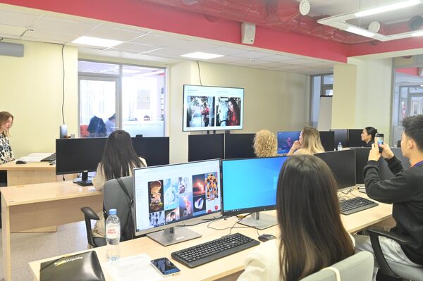 С 15 по 19 сентября в Москве в офисе медиагруппы &quot;Россия сегодня&quot; прошел завершающий в этом году модуль программы для журналистов, блогеров, SMM и PR-специалистов из стран СНГ - Sputnik Кыргызстан