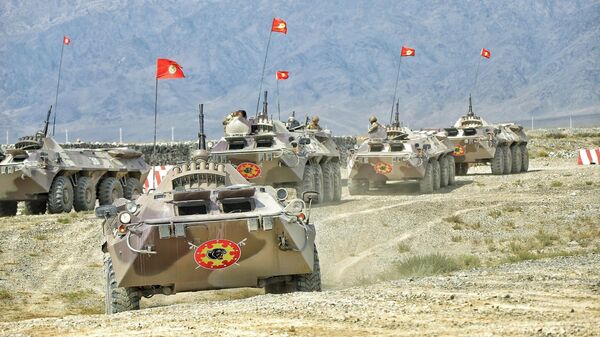 Как в Кыргызстане прошли учения ОДКБ Рубеж-2025 — яркое видео - Sputnik Кыргызстан