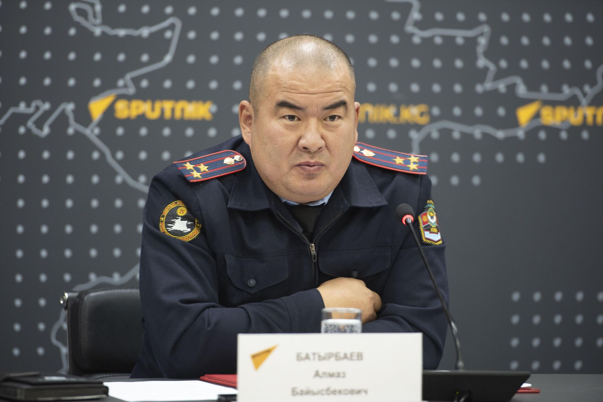 Заместитель начальника Службы общественной безопасности МВД Алмаз Батырбаев - Sputnik Кыргызстан, 1920, 24.09.2025