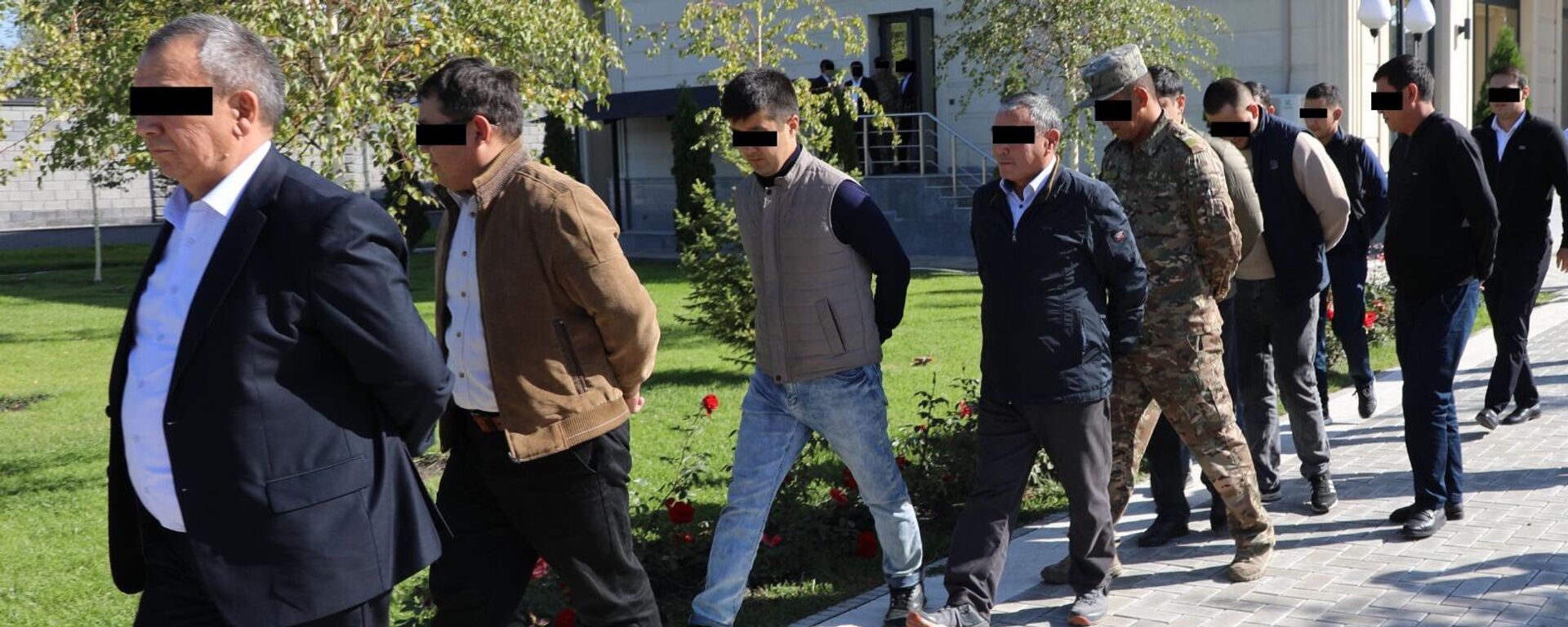 Ташиев өткөргөн жыйында 24 кызматкердин кармалышы - Sputnik Кыргызстан, 1920, 24.09.2025