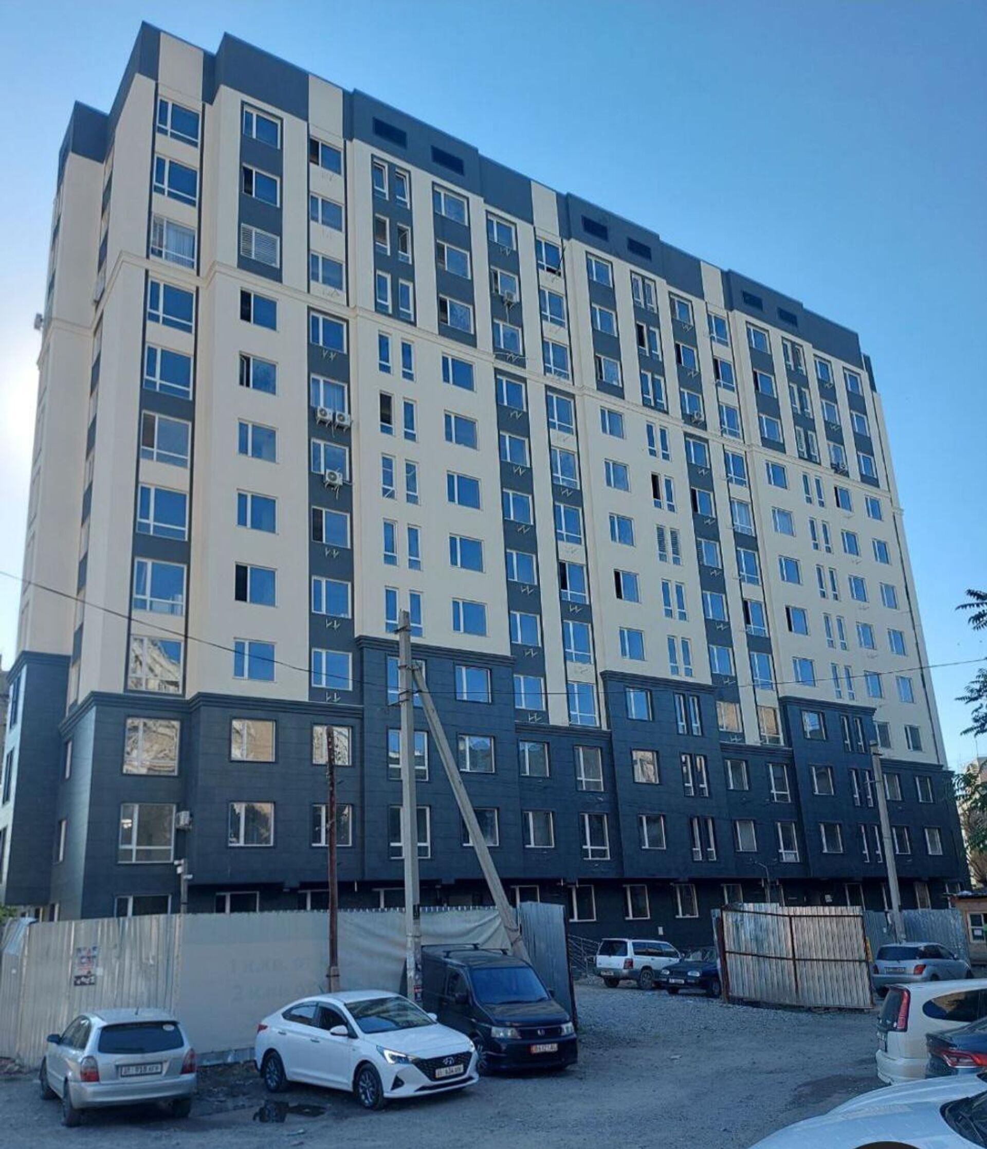 Задержание руководителей строительной компании подозреваемых в мошенничестве - Sputnik Кыргызстан, 1920, 26.09.2025