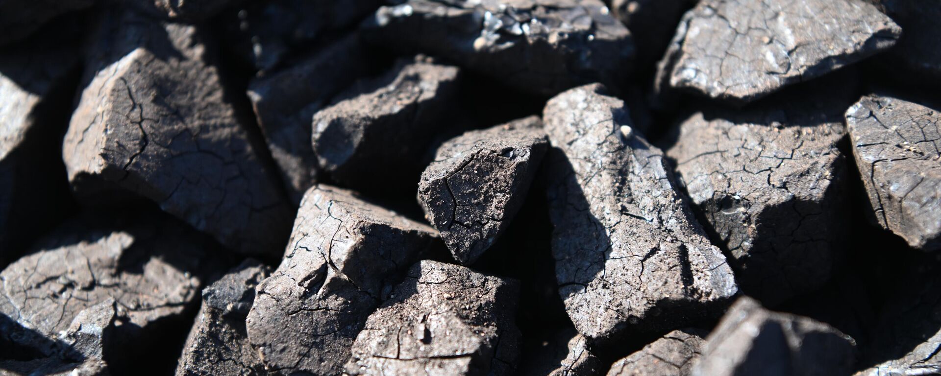 Көмүр. Архив - Sputnik Кыргызстан, 1920, 30.09.2025