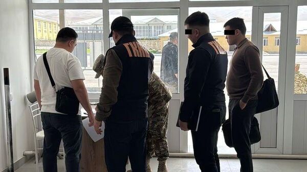 Задержание должностных лиц МО КР причастных к коррупционной схеме - Sputnik Кыргызстан