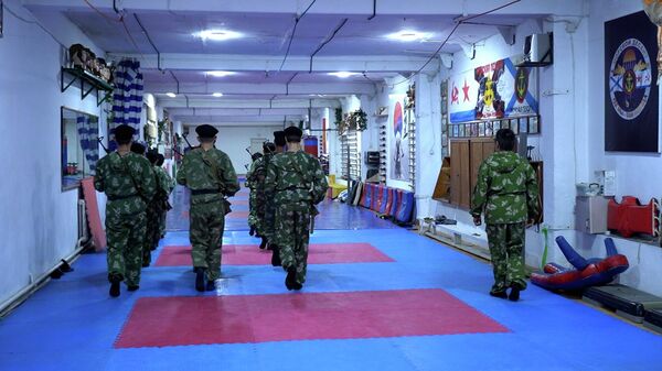 Что происходит в бишкекском подвале — видео - Sputnik Кыргызстан