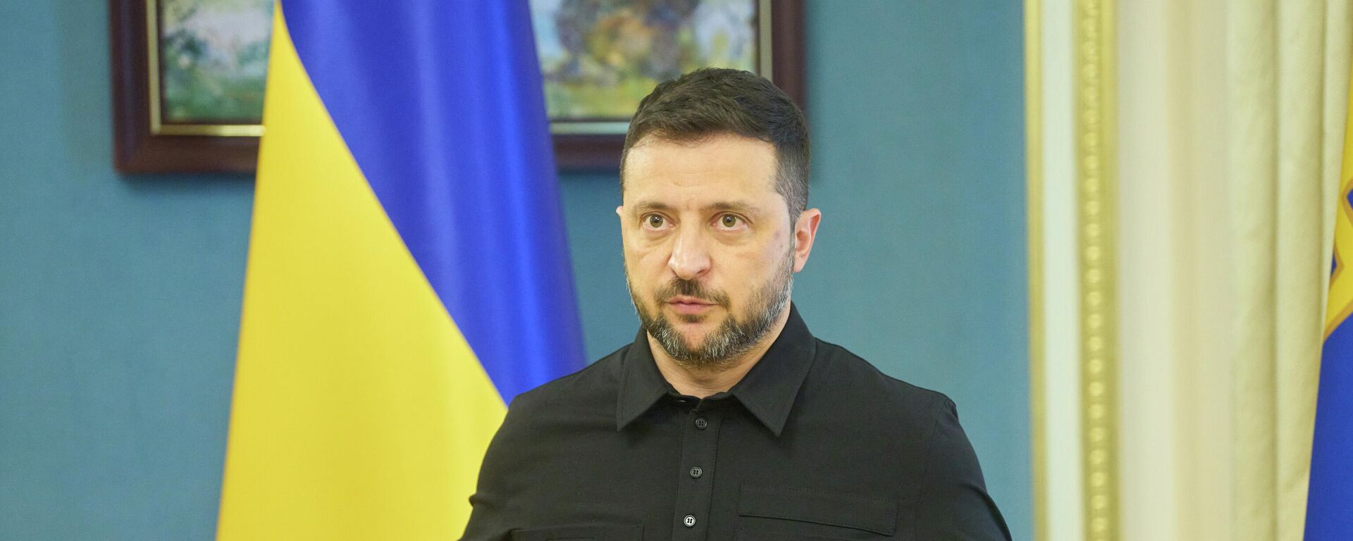 Владимир Зеленский - Sputnik Кыргызстан, 1920, 02.10.2025