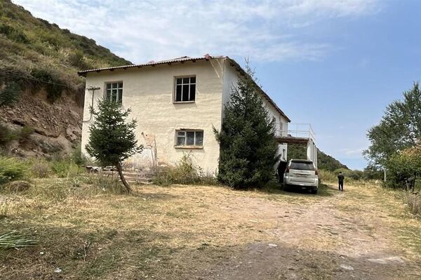 Мугалимдердин ден соолугун чыңдоо үчүн атайын курулган &quot;Ак-Суу&quot; борбору толугу менен мамлекеттин карамагына өттү - Sputnik Кыргызстан