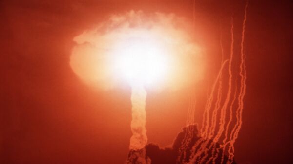 Взрыв атомной бомбы - Sputnik Кыргызстан