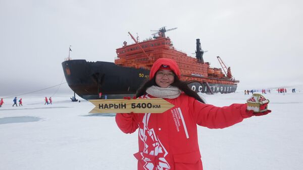 Участница проекта Ледокол знаний из Кыргызстана Бермет Усенова - Sputnik Кыргызстан