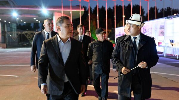 Садыр Жапаров Манас эл аралык аэропортуна барды - Sputnik Кыргызстан