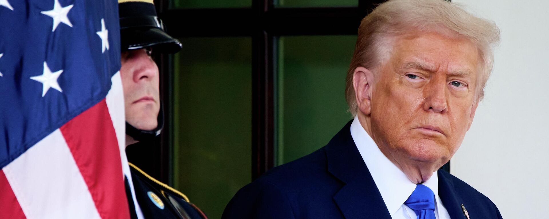 Президент США Дональд Трамп - Sputnik Кыргызстан, 1920, 09.10.2025