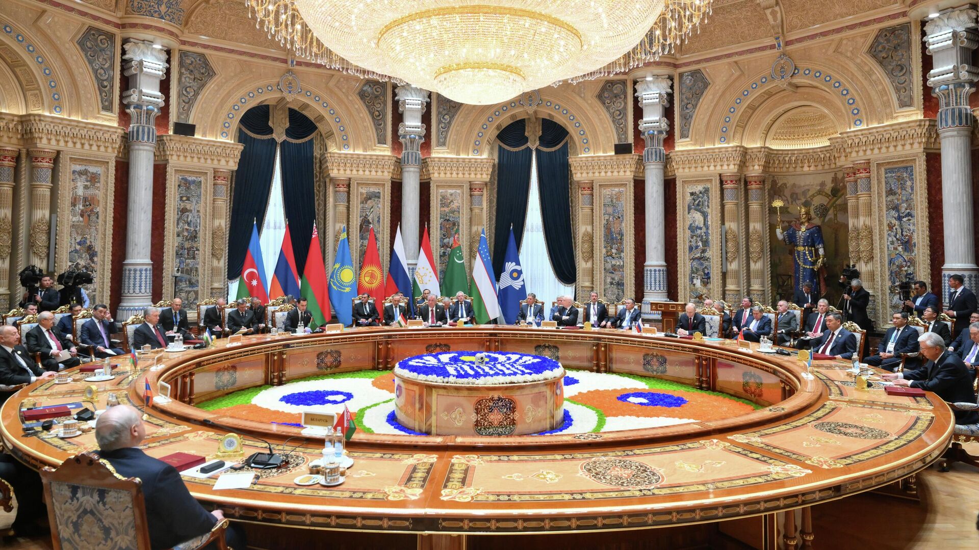 Заседание совета глав государств СНГ - Sputnik Кыргызстан, 1920, 10.10.2025