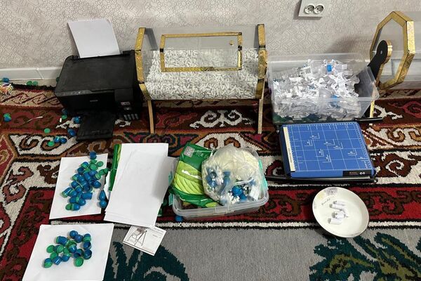 В ходе обысков у организаторов изъяли вещественные доказательства - Sputnik Кыргызстан