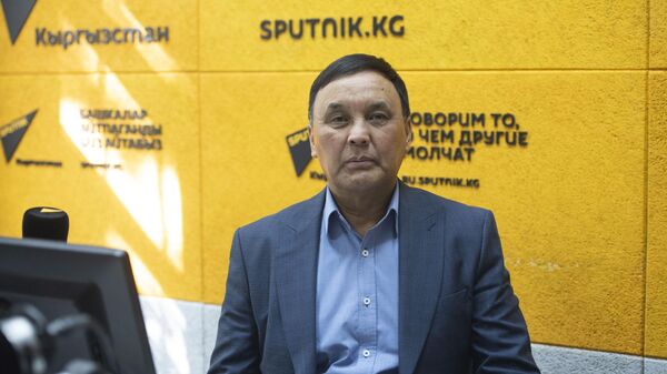 Айыл чарба министрлигинин мал чарба, ветеринария жана жайыт бөлүмүнүн башкы адиси Жумабек Мамбеталиев - Sputnik Кыргызстан