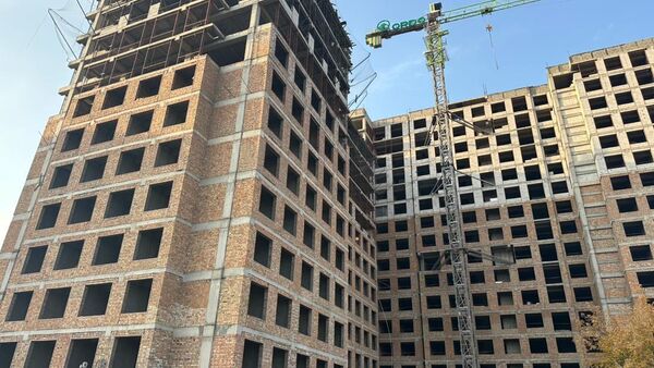 Выявление нарушений при строительстве 16-этажного дома в Бишкеке - Sputnik Кыргызстан