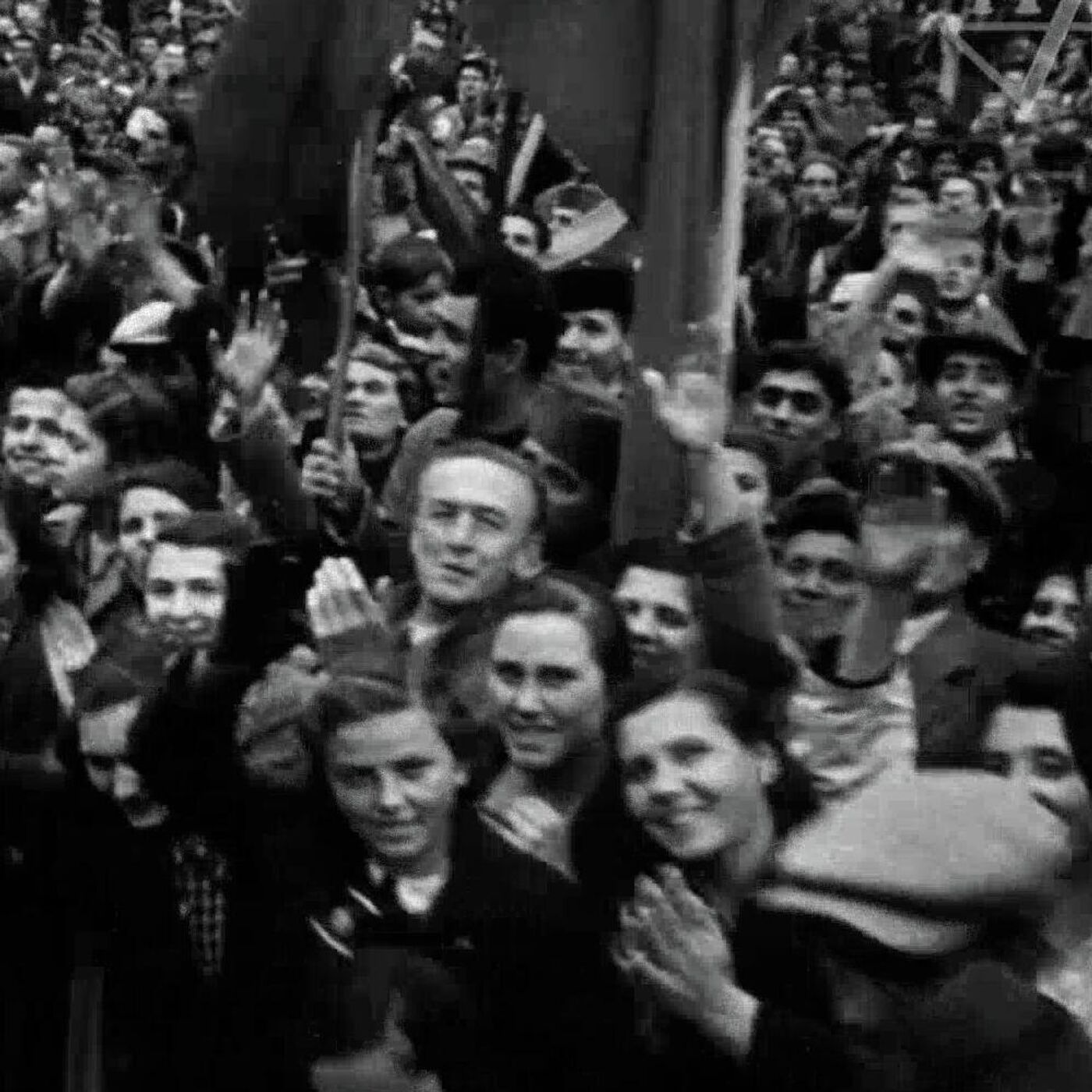 Станиславскийдегі Туладағы түсті бамперлер