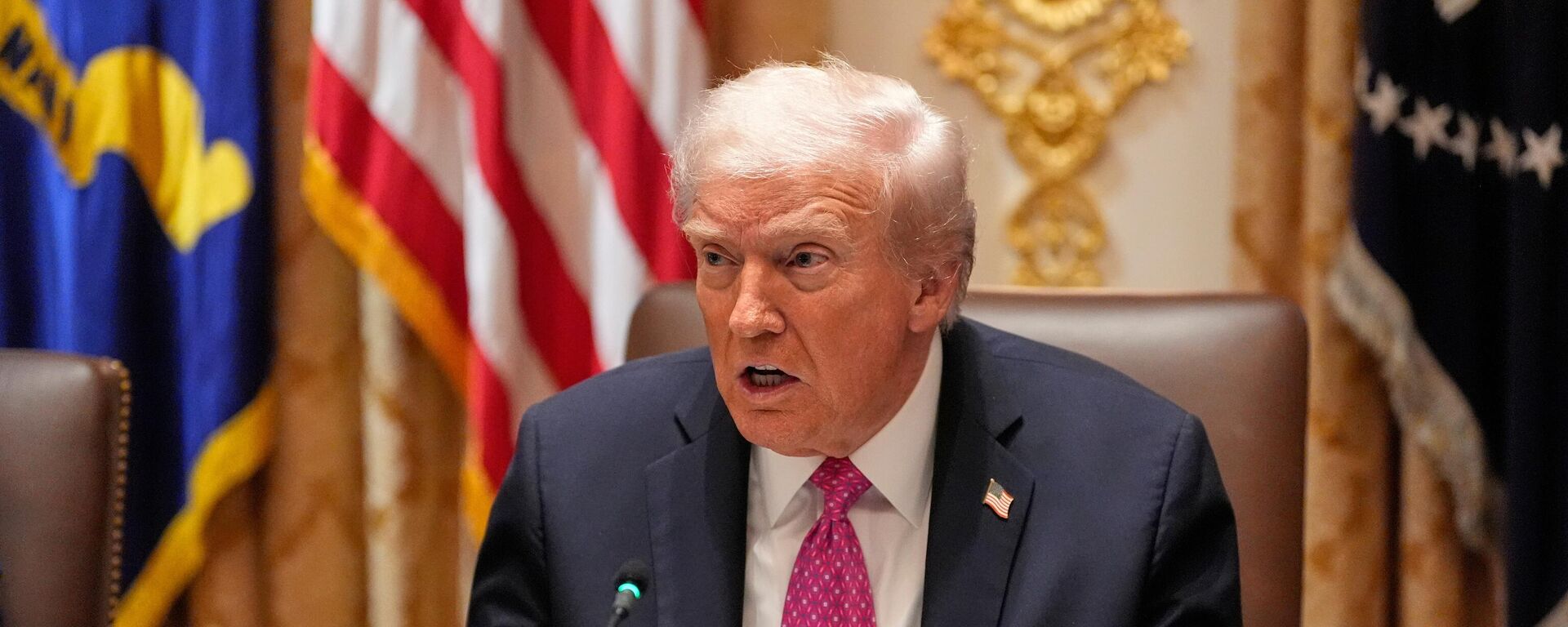 Президент США Дональд Трамп - Sputnik Кыргызстан, 1920, 21.10.2025