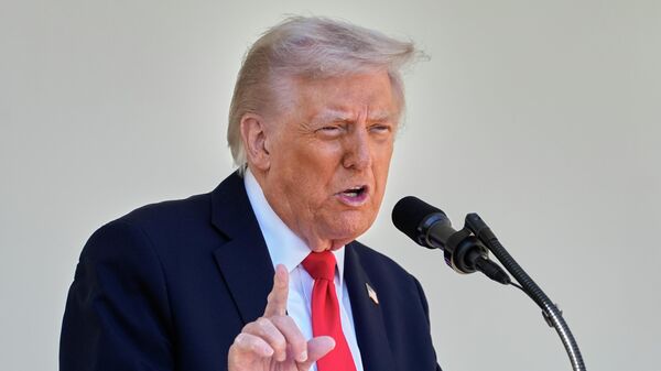 Президент США Дональд Трамп - Sputnik Кыргызстан