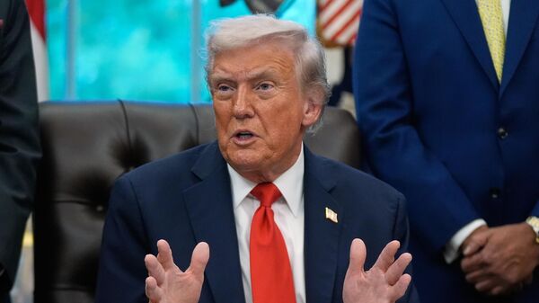 Президент США Дональд Трамп - Sputnik Кыргызстан