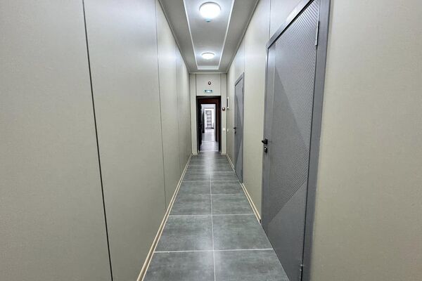 На автовокзале созданы  современные удобства для пассажиров, помещения утеплены, установлены специальные кондиционеры - Sputnik Кыргызстан