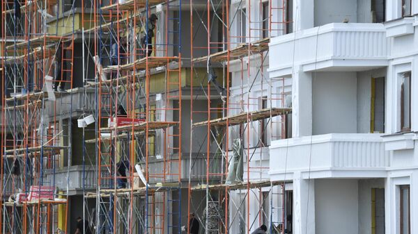 Строительство жилого дома. Архивное фото - Sputnik Кыргызстан