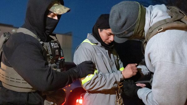 Деятельность Иммиграционной и таможенной полиции США (ICE) в штате Мэриленд. Архивное фото - Sputnik Кыргызстан