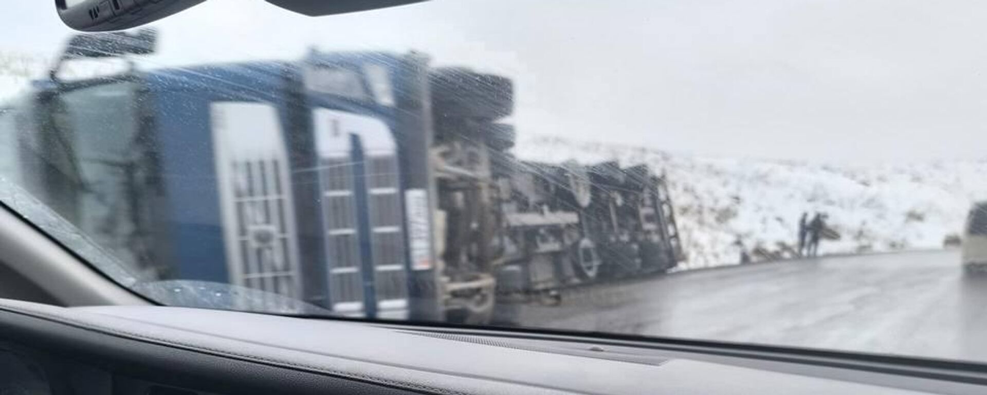 ДТП на трассе Бишкек — Ош - Sputnik Кыргызстан, 1920, 30.10.2025