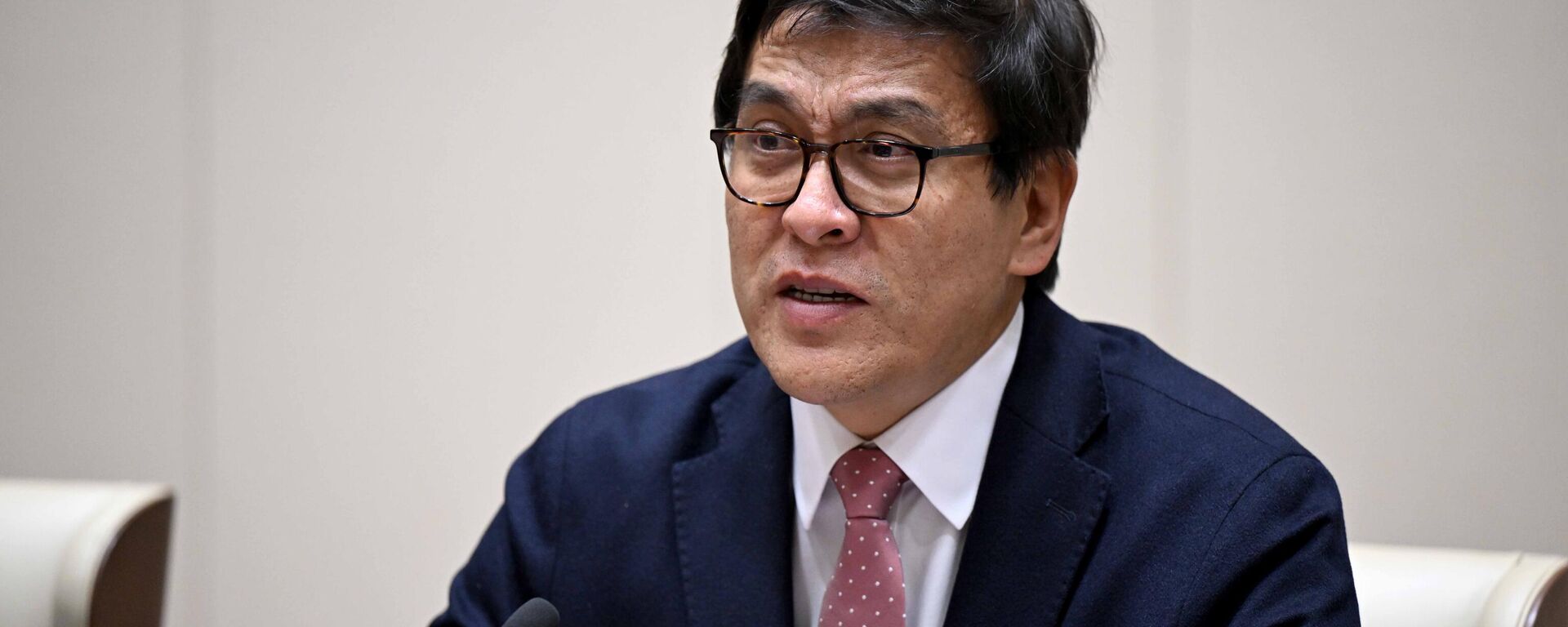 Зампредкабмина КР Эдиль Байсалов - Sputnik Кыргызстан, 1920, 08.01.2026