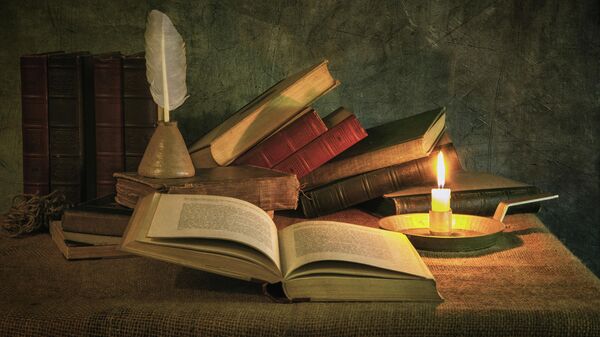 Тарыхчынын изилдөөсү. Иллюстративдик сүрөт - Sputnik Кыргызстан