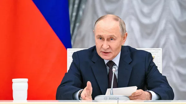 РФ президенти Владимир Путин - Sputnik Кыргызстан