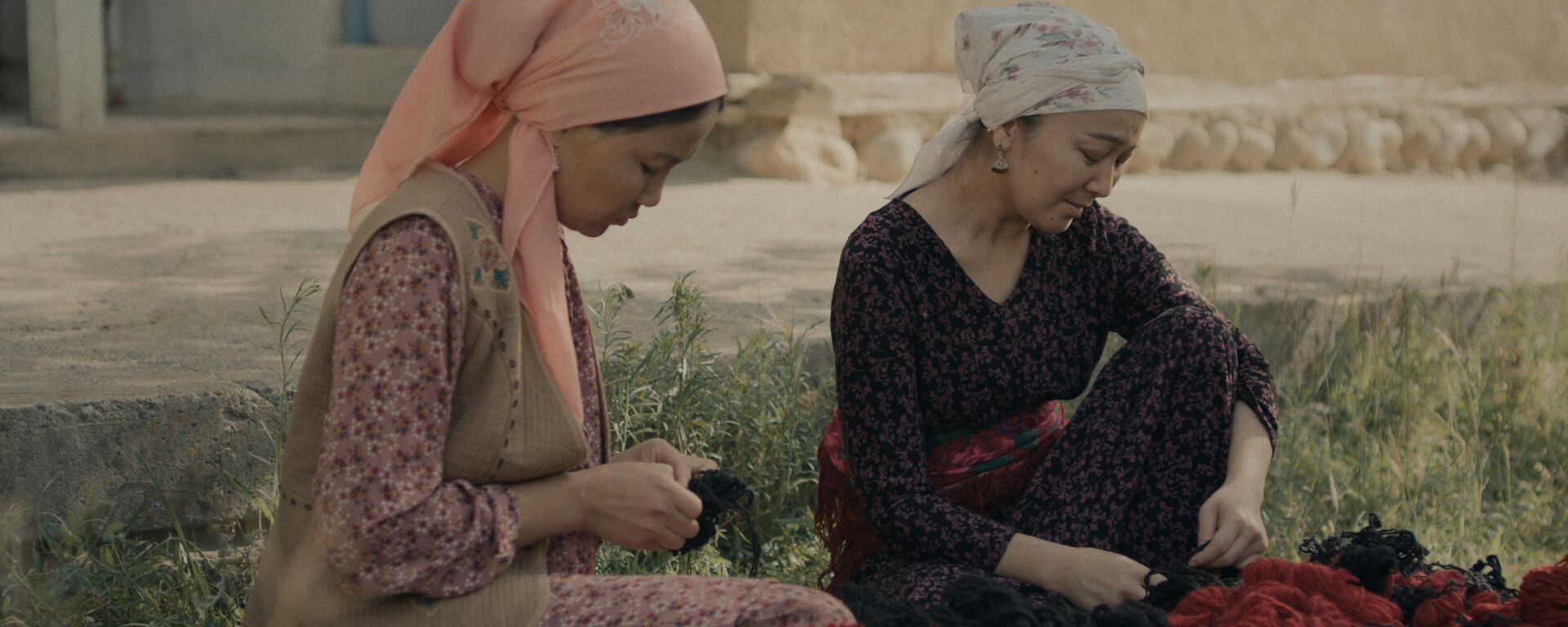 Актан Арым Кубаттын Кара Кызыл Сары тасмасы ЮНЕСКОнун сыйлыгына татыды - Sputnik Кыргызстан, 1920, 06.11.2025