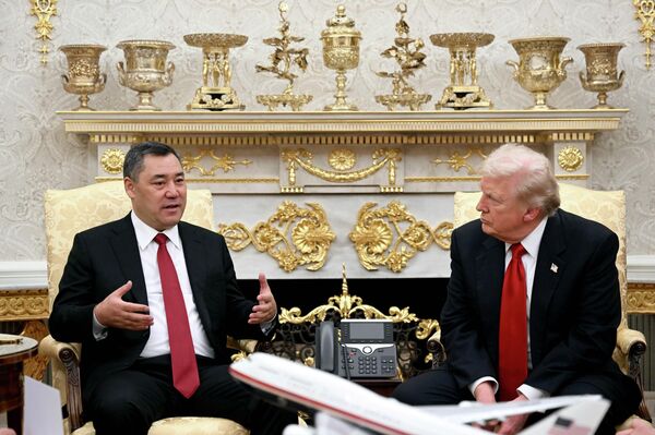 Президент Кыргызстана Садыр Жапаров в рамках рабочего визита в США провел переговоры с президентом Дональдом Трампом - Sputnik Кыргызстан