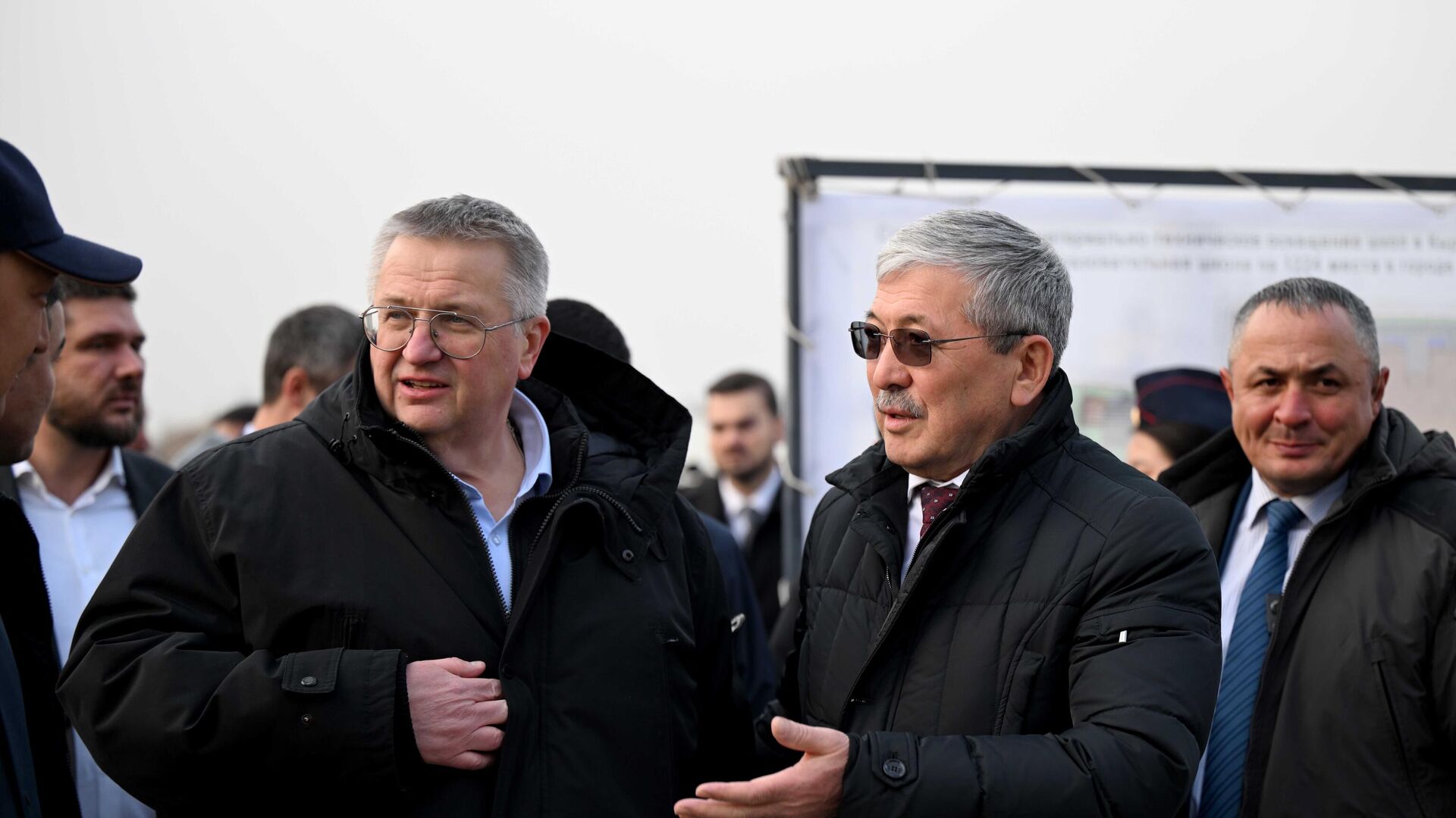 РФ өкмөт төрагасынын орун басары Алексаей Оверчуктун Кыргызстанга болгон жумушчу сапары - Sputnik Кыргызстан, 1920, 10.11.2025